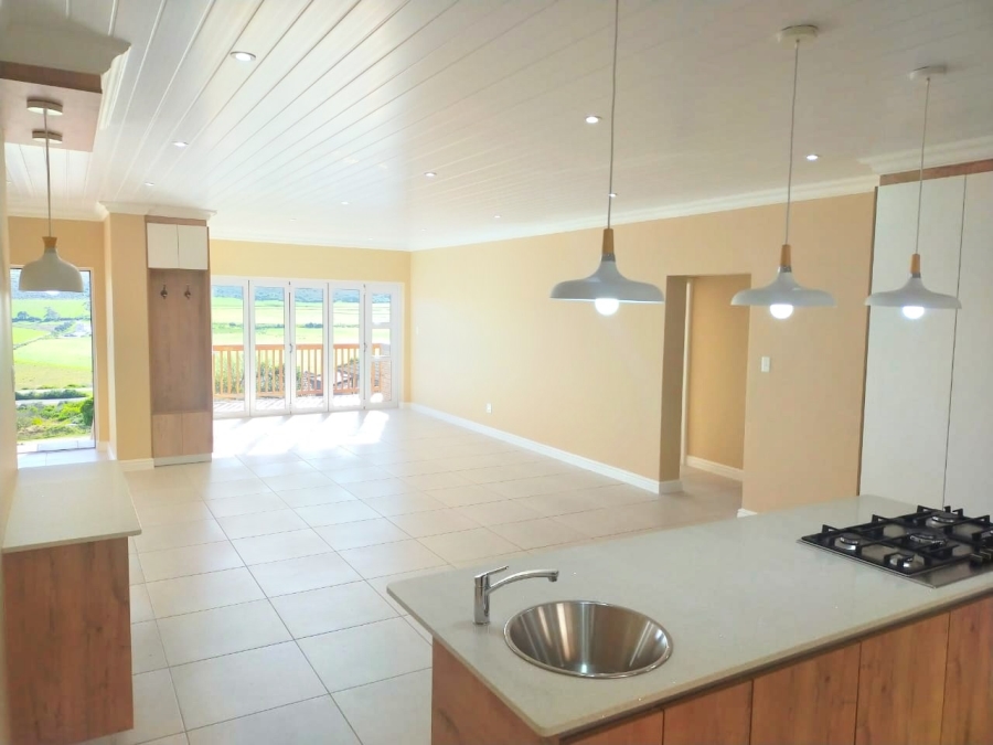 3 Bedroom Property for Sale in Reebok Western Cape